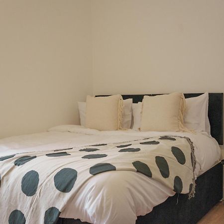 Citycharmms- Entire Home Near Etihad Stadium Manchester Ngoại thất bức ảnh