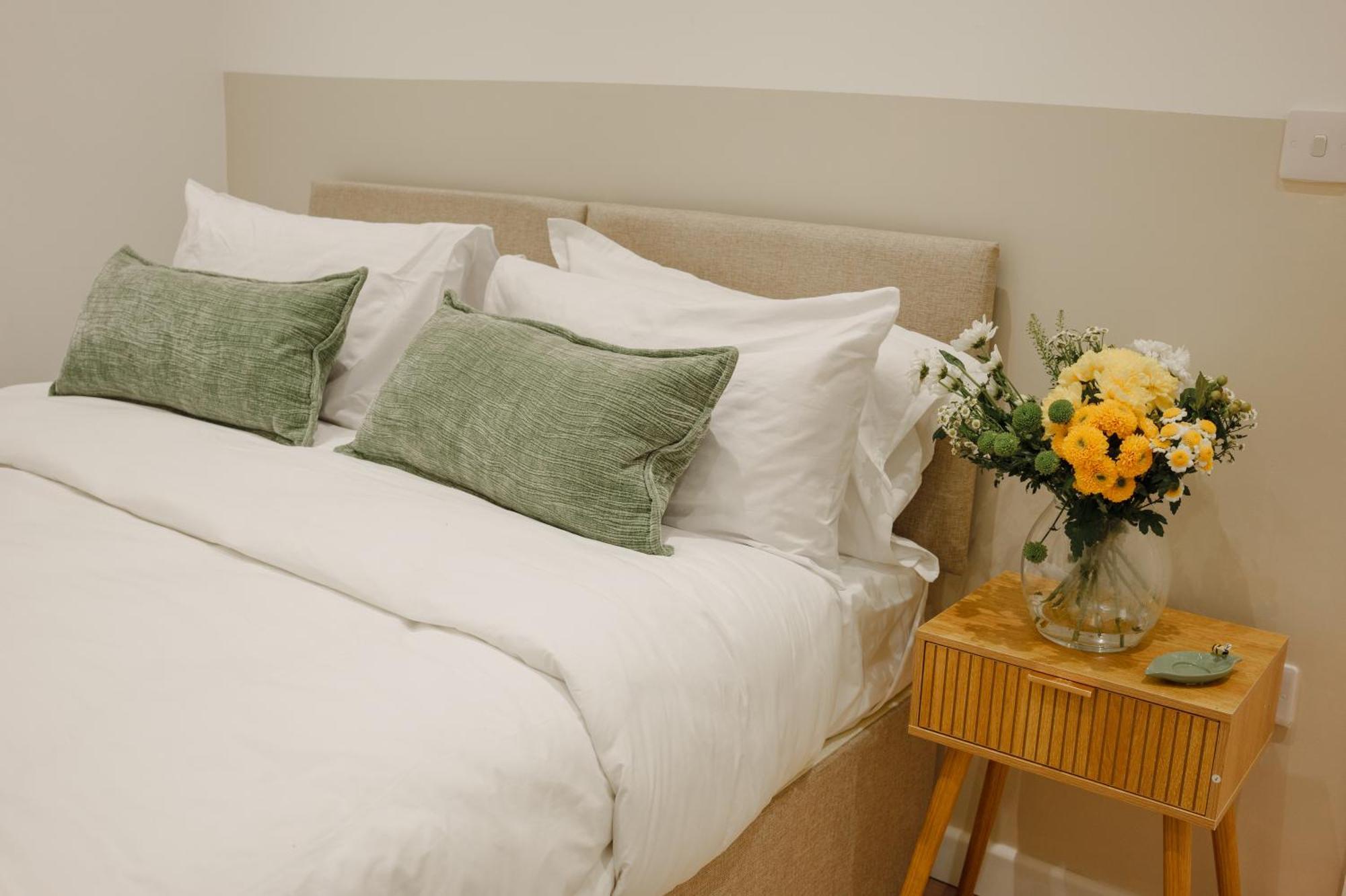 Citycharmms- Entire Home Near Etihad Stadium Manchester Ngoại thất bức ảnh